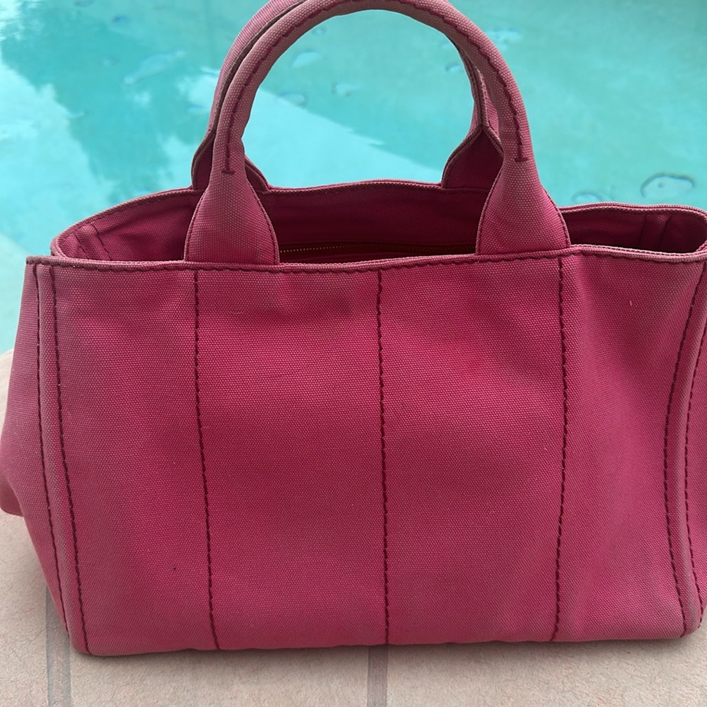Very rare, beautiful Barbie pink Prada, Canapa, 3400 retail mint condition - Picture 5 of 9